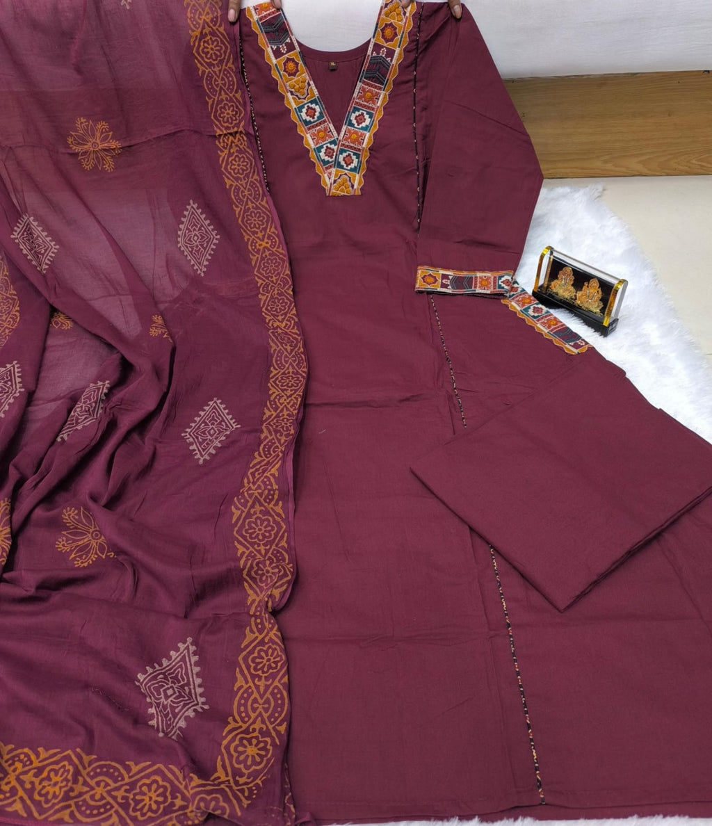 Women's Maroon Printed Cotton Blend Kurta Pant Dupatta Set | 3 Piece Ethnic Suit